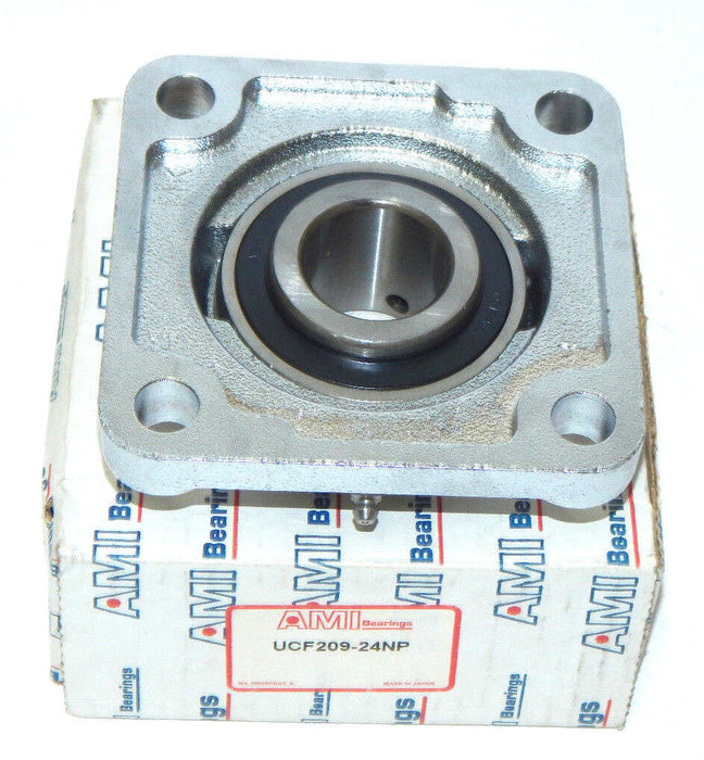 NIB AMI UCF209-24NP FLANGE MOUNTED BEARING
