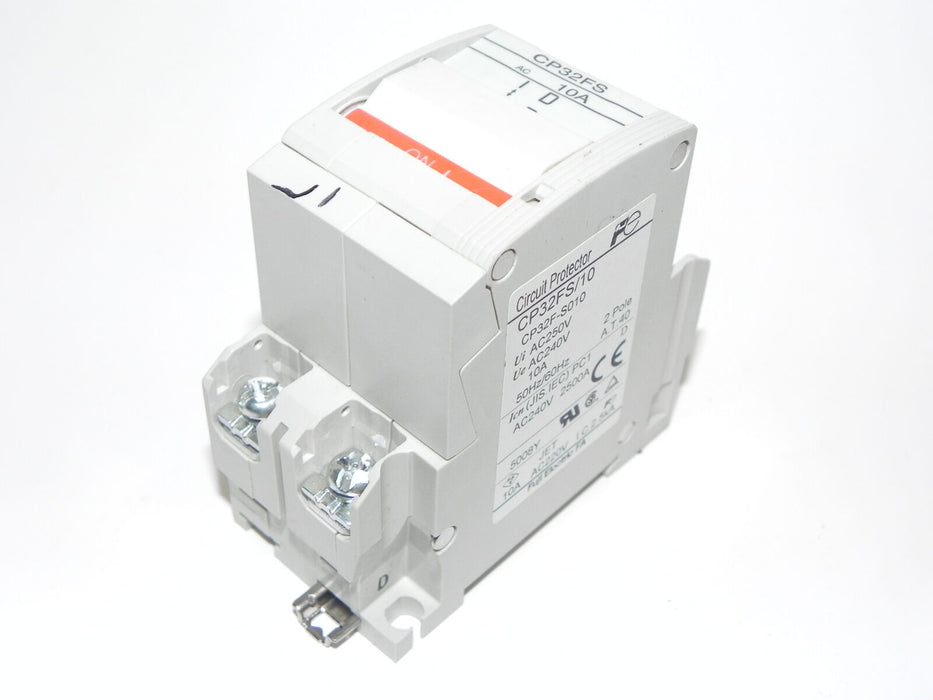FUJI ELECTRIC CP32FS/10 CIRCUIT PROTECTOR CP32FS10 10A 2P CP32FS