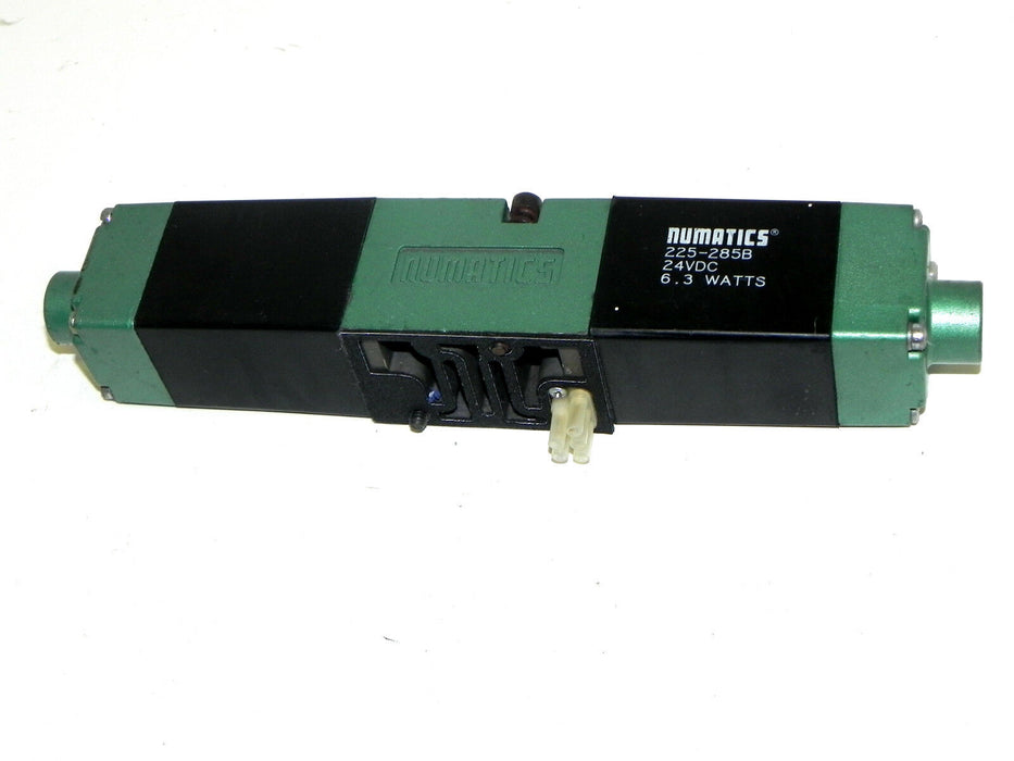 NUMATICS 071SS500M SOLENOID VALVE AMPS: .26 MAX OPER. PRESSURE 150 PSIG-AIR