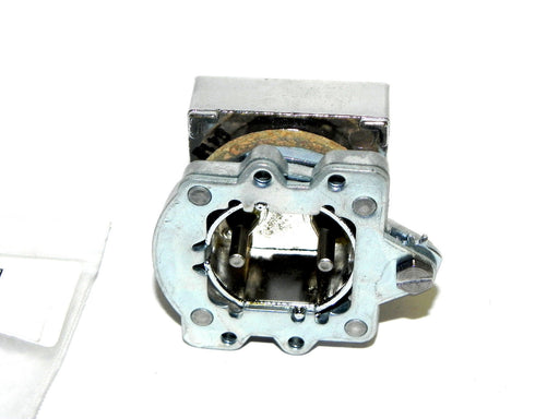 NEW CUTLER HAMMER E30AB MOMENTARY COMPACT PUSHBUTTON