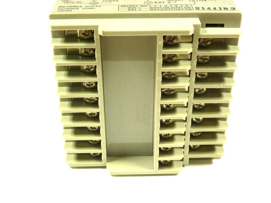 KEYENCE RV2-52 HIGH SPEED MULTI FUNCTION DIGITAL METER W/ RELAY RV252 NEW