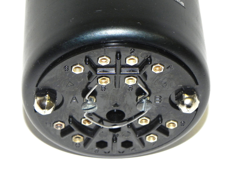 NEW API CONTROLS LFE: 38-1800-8002 ANALOG METER MODEL N0. 303-KU 3818008002