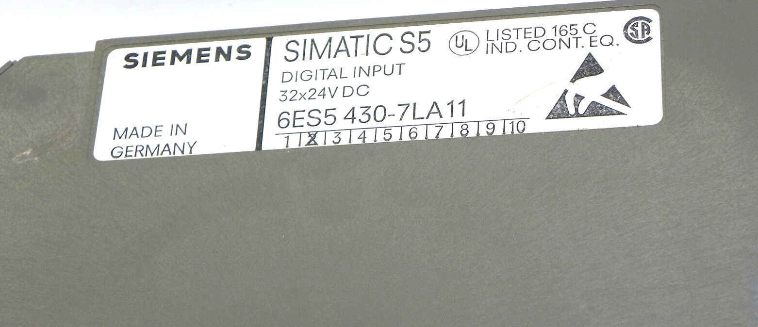 SIEMENS 6ES54307LA11 INPUT MODULE 6ES5-430-7LA11 DIGITAL 32X24V DC