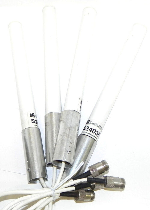 LOT OF 4 CUSHCRAFT S2403B OMNI-DIRECTIONAL ANTENNA 2.4 -2.5 GHz 3dBd