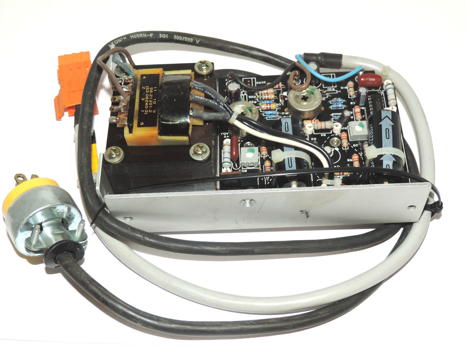 HITRON 12-1.0 REGULATED POWER SUPPLY 69-902-04
