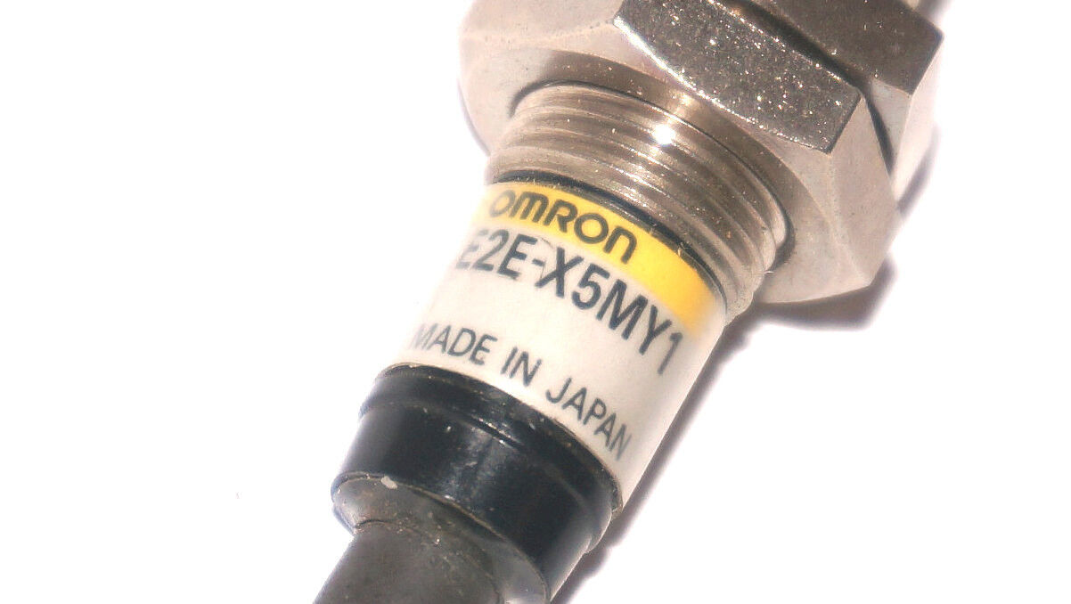 OMRON E2E-X5MY1 PROXIMITY SENSOR E2EX5MY1