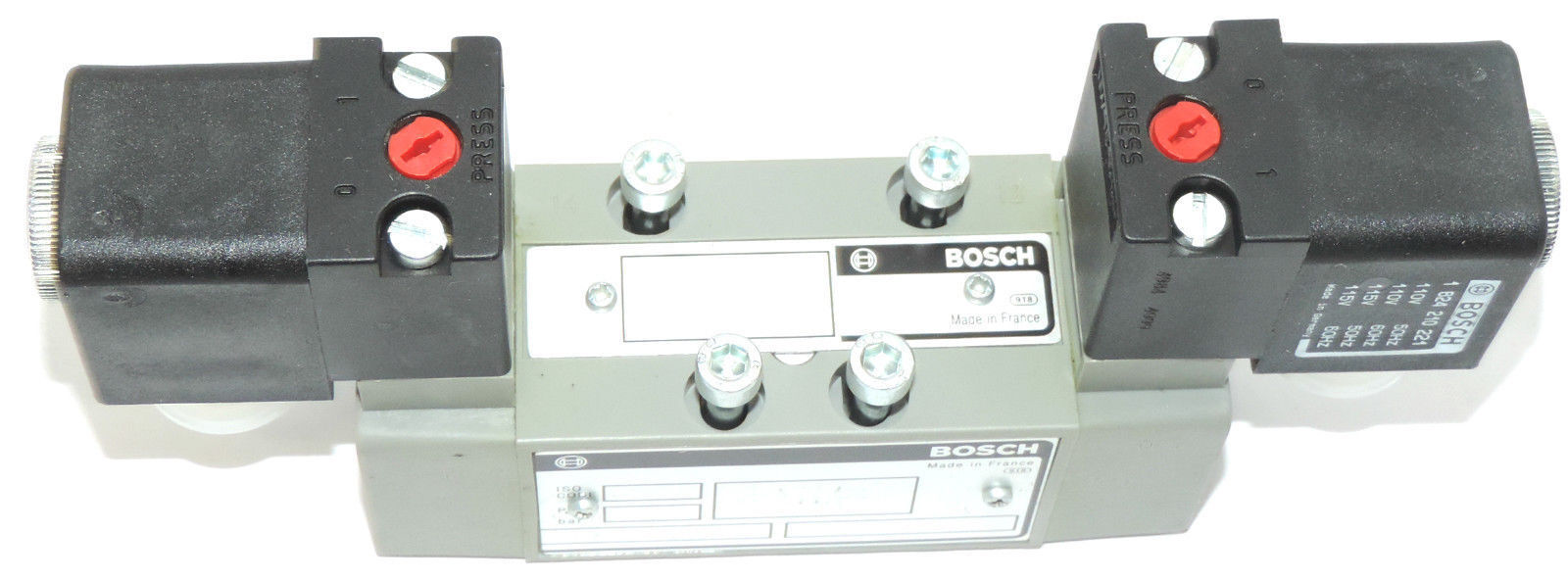 NEW BOSCH 0820024504 DIRECTIONAL CONTROL VALVE 0 820 024 504, 1824210221 COILS