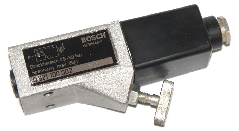 NEW BOSCH 0-821-100-002 PRESSURE SWITCH 0.5-3.0 BAR, 0821100002