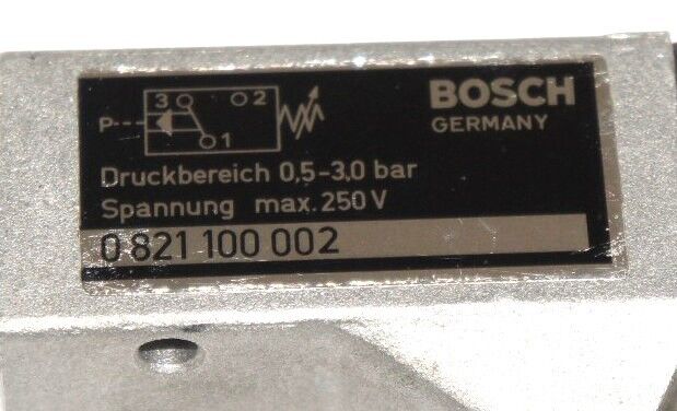 NEW BOSCH 0-821-100-002 PRESSURE SWITCH 0.5-3.0 BAR, 0821100002