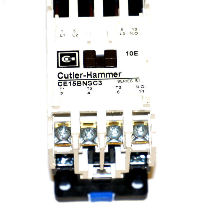 CUTLER HAMMER AE317TNS3A COMB. MTR. CNTLR. W/ CE15BNSC3, A307TN