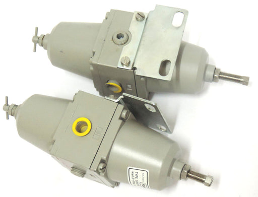 LOT OF 2 FISHER TYPE 2295 F6 REGULATOR Wh0,3-6 BAR PEMAX. 16 BAR, FF95F6