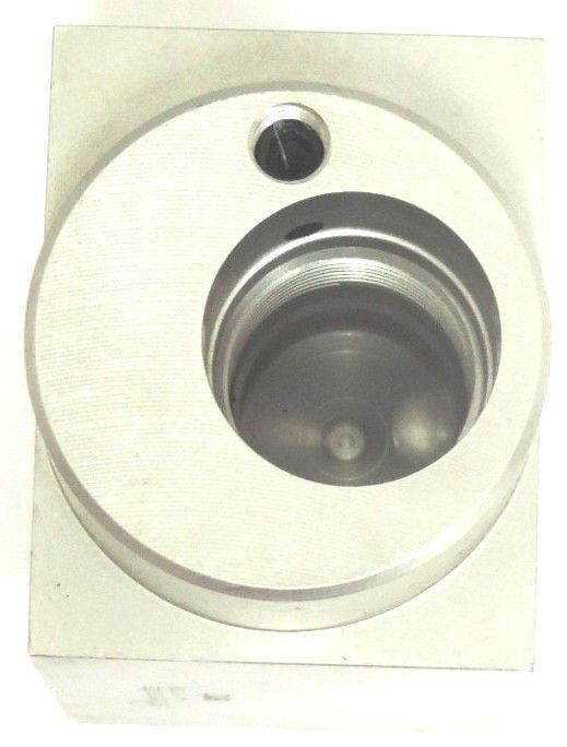 SUN HYDRAULICS BYZ HYDRAULIC SANDWICH MANIFOLD