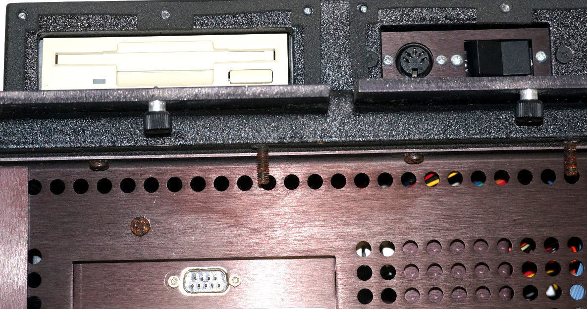 AVG UTICOR 500W-1M00K1 MONITOR WITH KEYPAD PWS 500