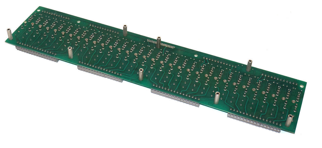 UNICO 307-0881 I/O FANNING STRIP BOARD 32 POSITION