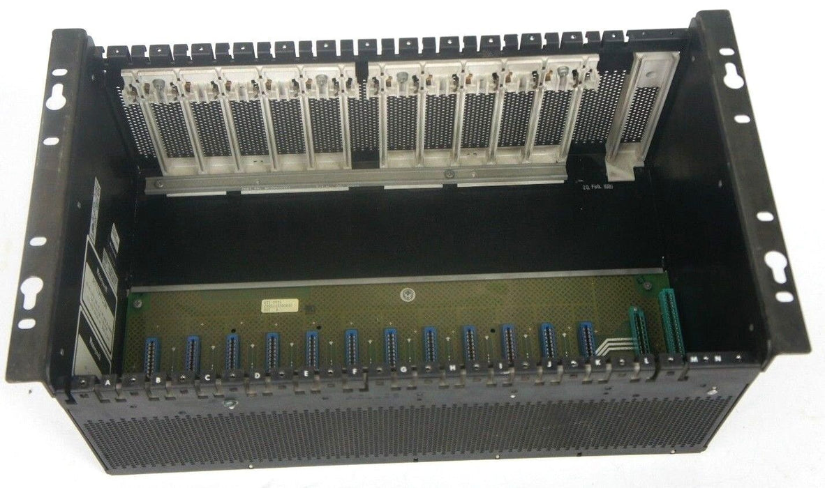 HONEYWELL IPC 621 I/O EXPANSION RACK MODEL 621-9990