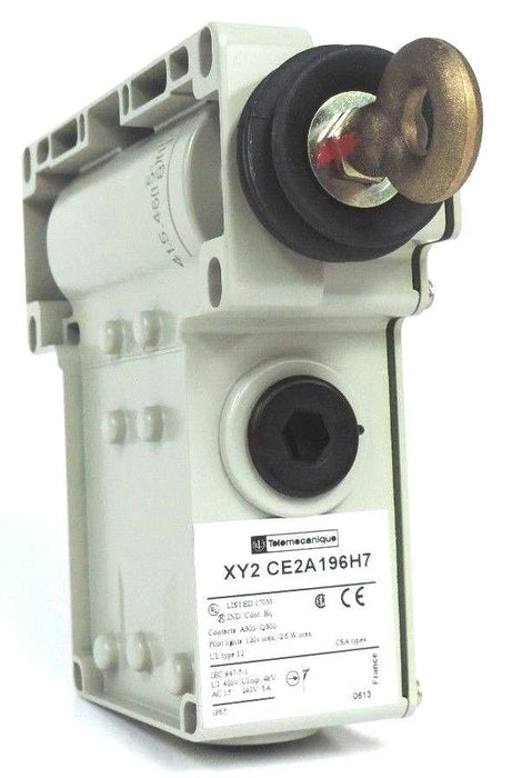 NIB TELEMECANIQUE XY2CE2A196H7 CABLE CONTROLLED EMERGENCY STOP XY2-CE2A196-H7