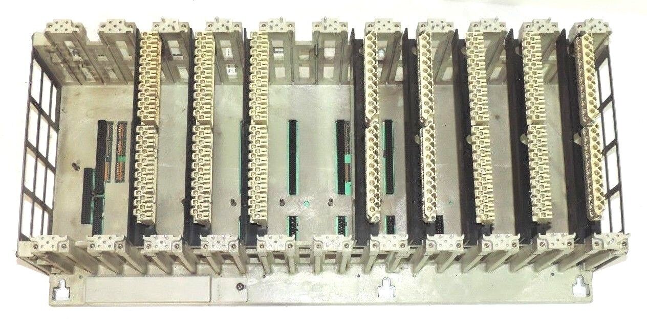 MODICON AS-H827-29 PRIMARY HOUSING 11 SLOT RACK P/N AS-9536-000 984 SERIES