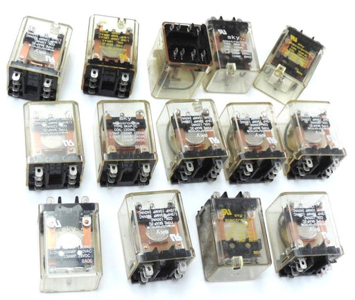 LOT OF 14 SKY SKAP-2C-120VAC POWER RELAYS PLUG IN 13A, 2POLE 120VAC SKAP2C120VAC
