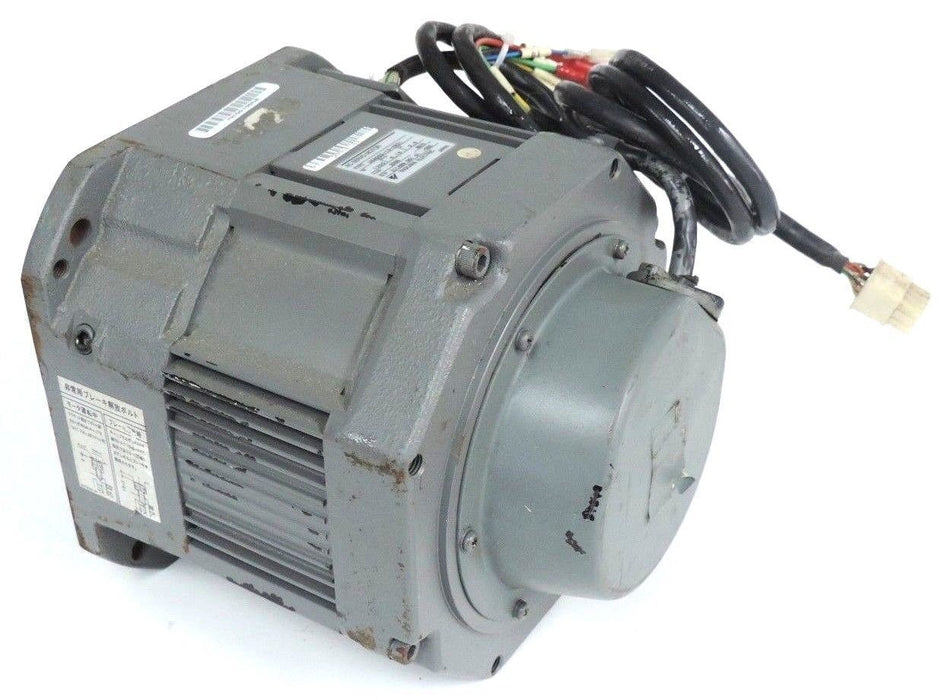 YASKAWA USADED-13-YR31 AC SERVO MOTOR 1300W, 9.9A, 2000 R/MIN, USADED13YR31