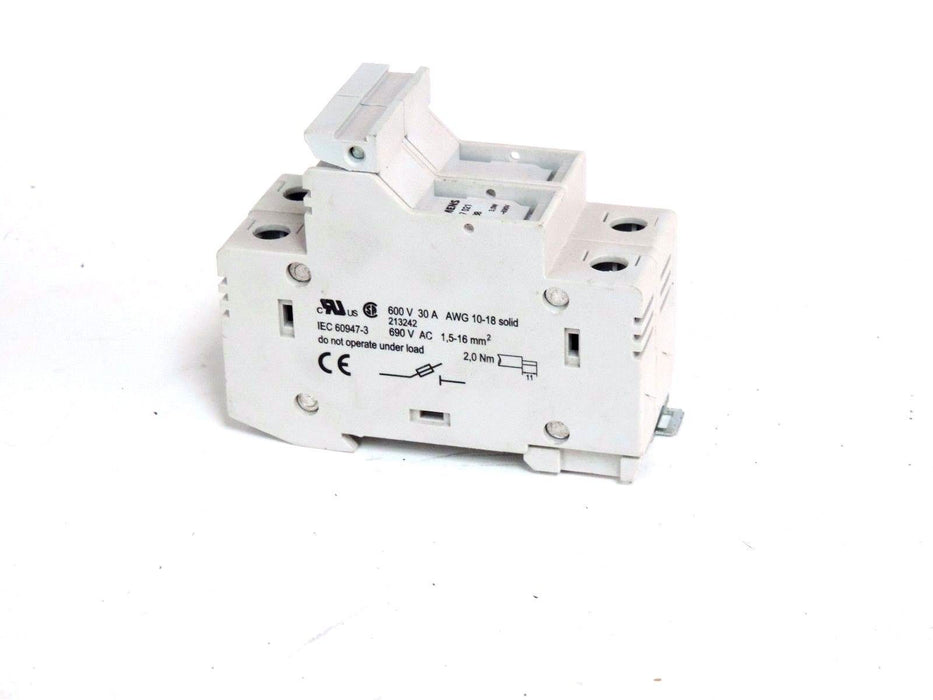 LOT OF 3 SIEMENS 3NW7-021 TOUCH SAFE CIRCUIT BREAKERS 3NE7021