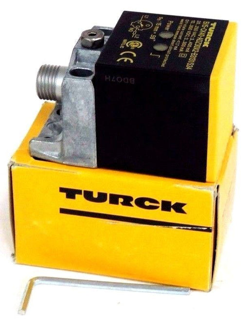 NIB TURCK BI15-CK40-ADZ30X2-B3131/S34 PROXIMITY SENSOR SN: 15MM =.59"