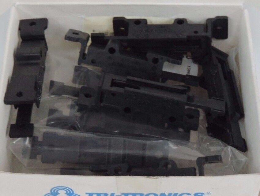 BOX OF 10 NEW TRI-TRONICS DBR-1 EAGLE SE3R SENSOR BRACKETS