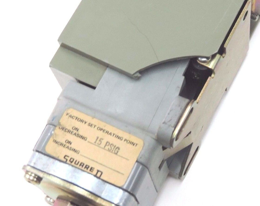 SQUARE D 9012-GRG-3 SER. B PRESSURE SWITCH 240PSIG, 1.5-30, 9012GRG3