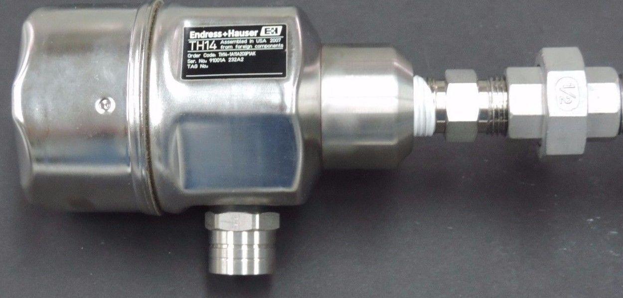 ENDRESS+HAUSER TH14 TEMPERATURE TRANSMITTER SENSOR TMT182, 1 PT100 CL A/ 3 WIRE