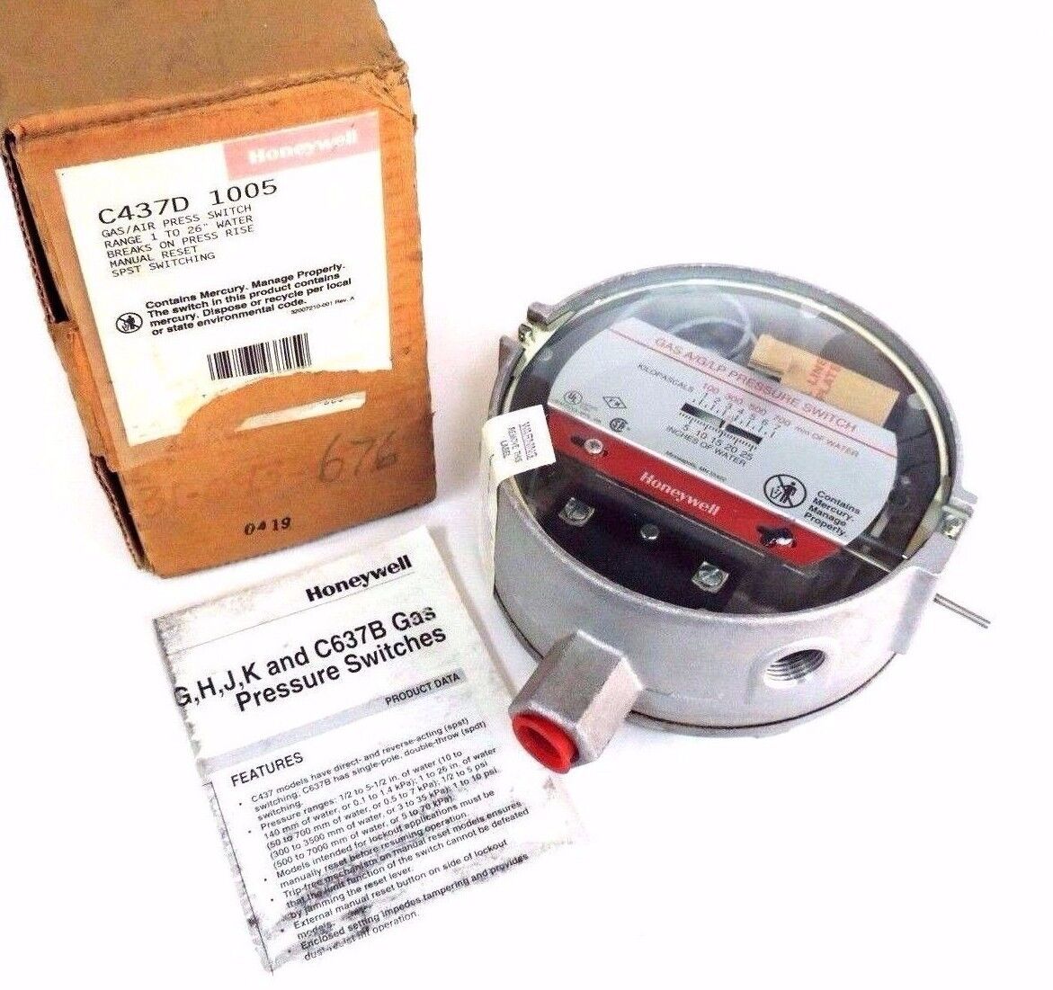 NIB HONEYWELL C437D 1005 GAS/AIR PRESSURE SWITCH 1-26'', C437D1005