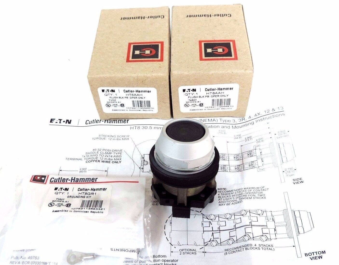 LOT OF 2 NIB CUTLER HAMMER HT8AAH FLUSH BLACK PUSHBUTTONS SER. A1 W/ HT8GR1