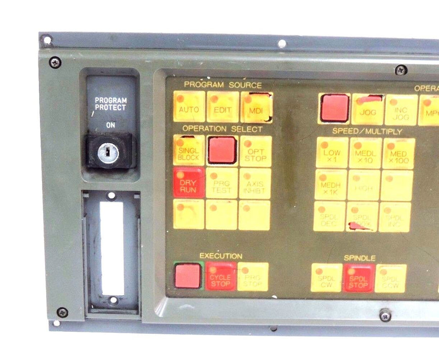 FANUC A02B-0092-C141 OPERATOR'S PANEL W/ A16B-1310-0380/04B BOARD, A02B0092C141