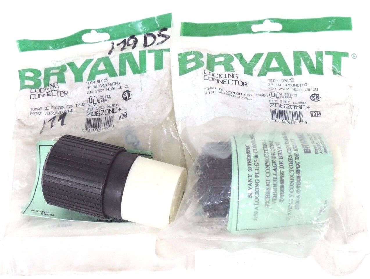 LOT OF 2 NEW BRYANT 70620NC LOCKING CONNECTORS NEMA L6-20