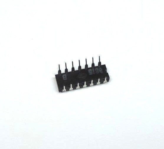 LOT OF 7 NEW GENERIC IC N8815A 14 DIP CHIPS