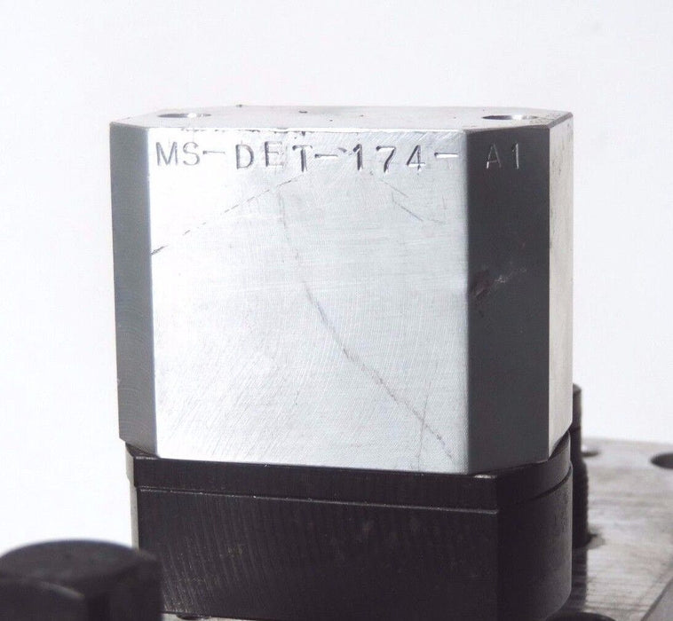 PARKER P1D4J040MCE0150NNNNN SER. P1D CYLINDER W/ MS-DET-174-A1 HEAD