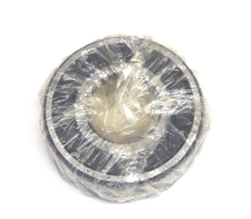 LOT OF 2 NEW SKF 6204 SINGLE ROW BALL BEARINGS 6204