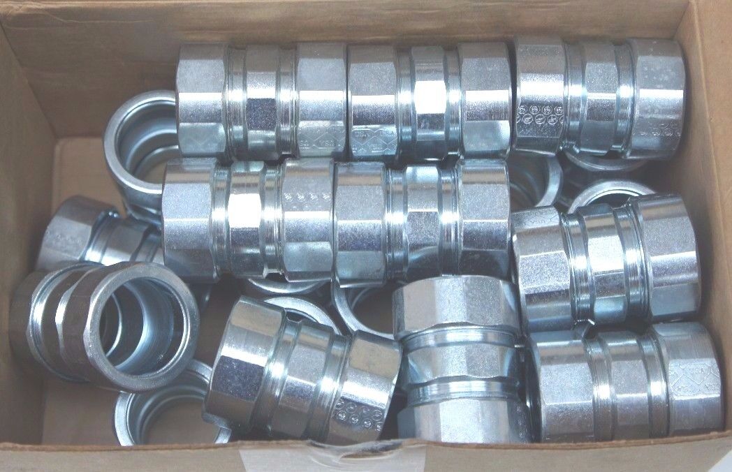 BOX OF 25 NEW THOMAS & BETTS HK-402 RIGID CONDUIT COUPLINGS 3/4" HK402