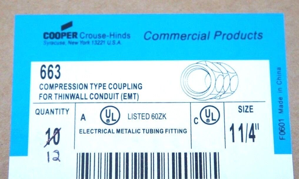 BOX OF 12 NEW COOPER CROUSE HINDS 663 COMPRESSION TYPE COUPLINGS 1-1/4"