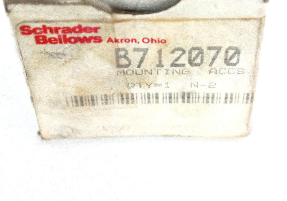 NIB SCHRADER BELLOWS B712070 MOUNTING KIT