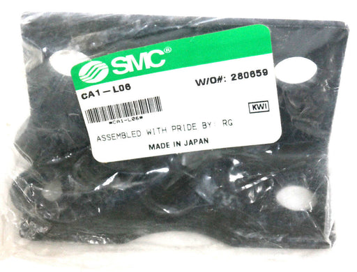 NEW SMC CA1-L06 MOUNTING ASSEMBLY CA1L06