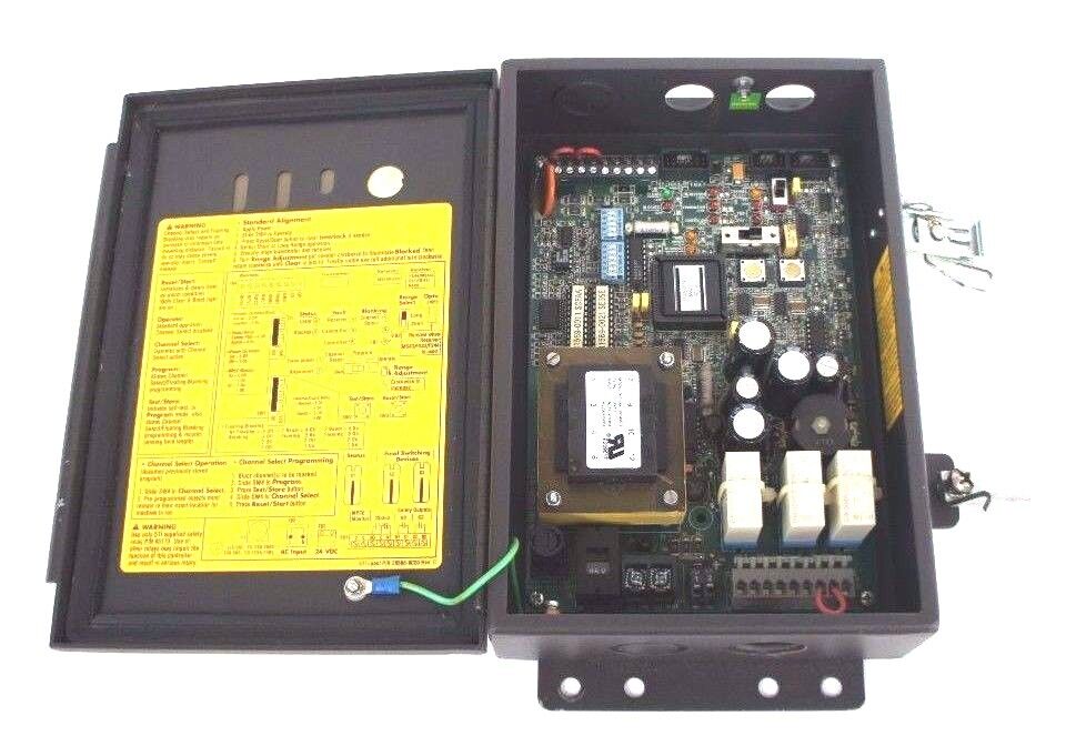 REPAIRED SCIENTIFIC TECHNOLOGIES INC LCC-FB-AC1-U LIGHT CURTAIN CONTROLLER