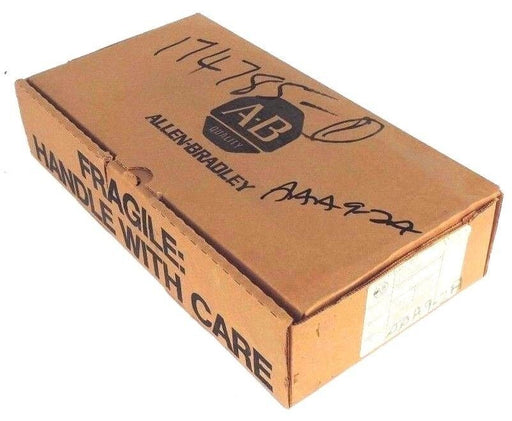 NIB ALLEN BRADLEY 1771-IB DC INPUT MODULE 12-24VDC 1771IB