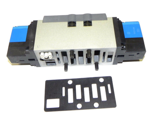 NEW SMC  VSS8-8-FHG-D-3EZ-V1 SOLENOID VALVE 24VDC, VSS88FHGD3EZV1