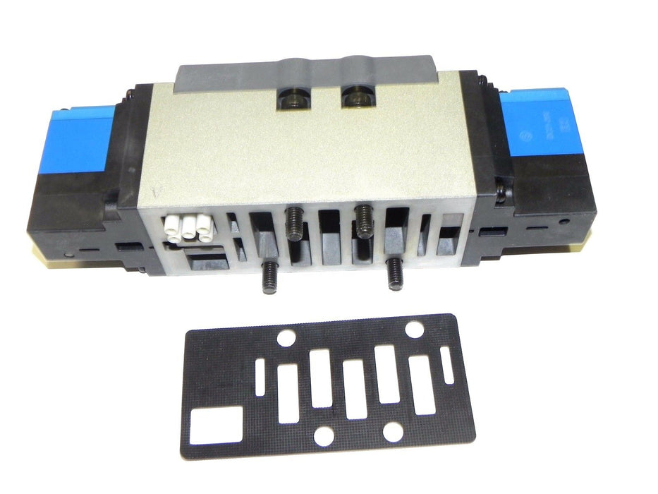 NEW SMC  VSS8-8-FHG-D-3EZ-V1 SOLENOID VALVE 24VDC, VSS88FHGD3EZV1