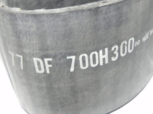 NEW DAYCO 4 77 DF 700H300 SYNCHRO-COG TIMING BELT