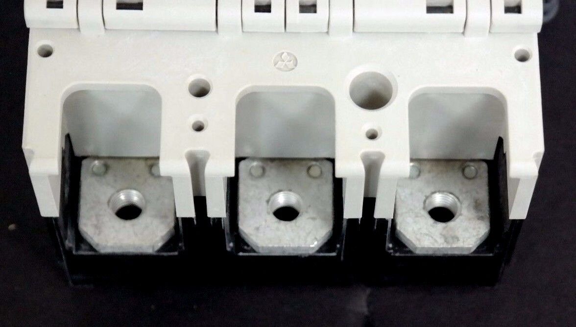 NIB MITSUBISHI NF225-CWU3 CIRCUIT BREAKER 125A, 3P, NF225-CWU NF225CWU3125