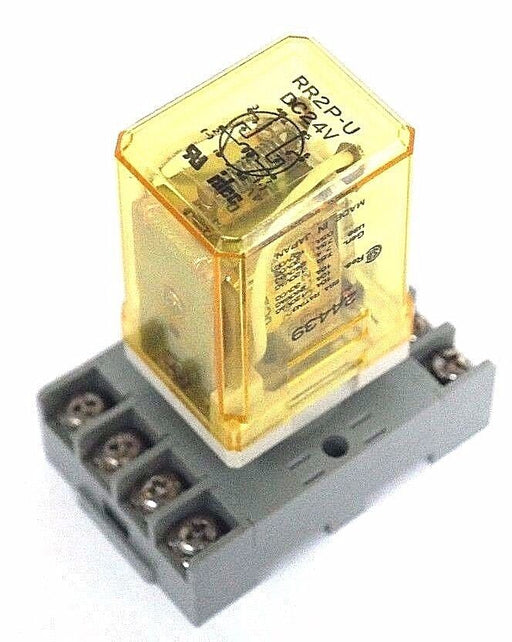 IDEC RR2P-U RELAY RR2P-UDC24V W/ SR2P-06 10A 300V SOCKET