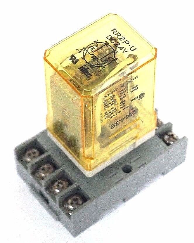 IDEC RR2P-U RELAY RR2P-UDC24V W/ SR2P-06 10A 300V SOCKET