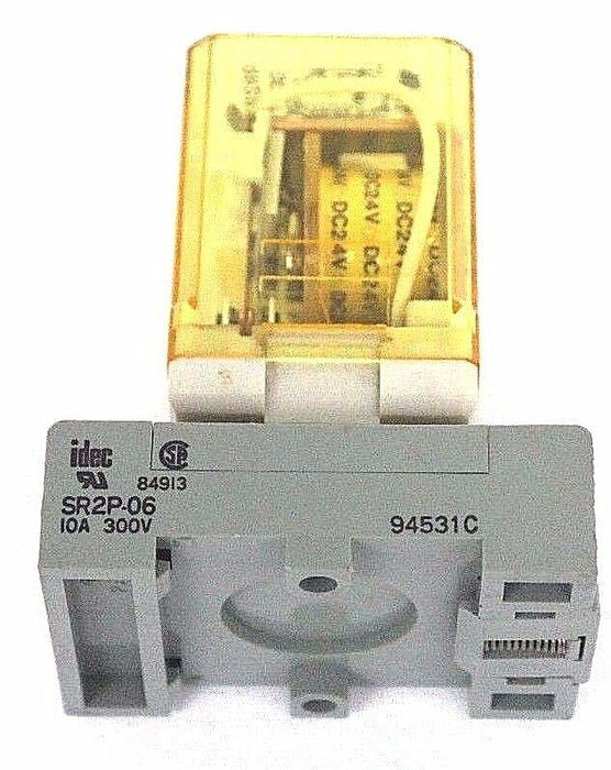 IDEC RR2P-U RELAY RR2P-UDC24V W/ SR2P-06 10A 300V SOCKET
