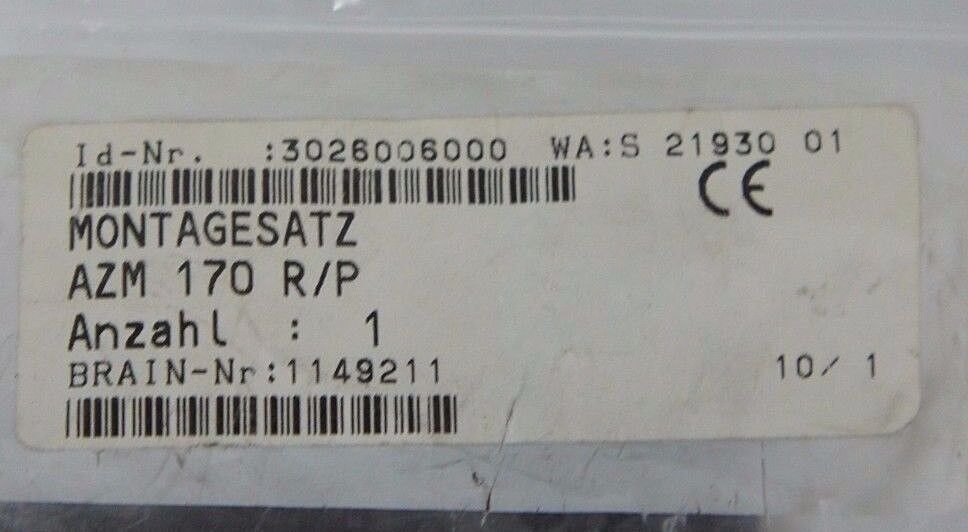 NEW SCHMERSAL AZM 170 R/P MOUNT KIT ADJUSTABLE PARALLEL 3026006000 , 1149211