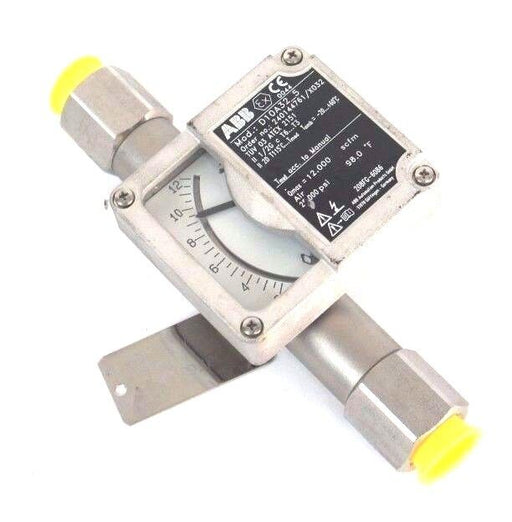 NEW ABB D10A32-5 FLOWMETER 1/2" NPT ORDER NO. 240144761/X032 D10A325